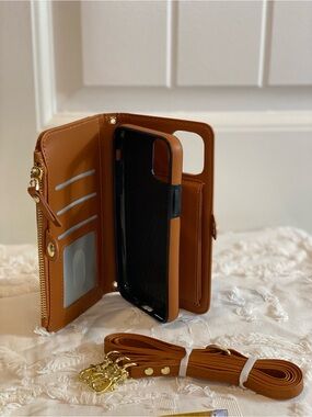 Source Unknown Tan Leather Wallet Phone Case with Removable Strap